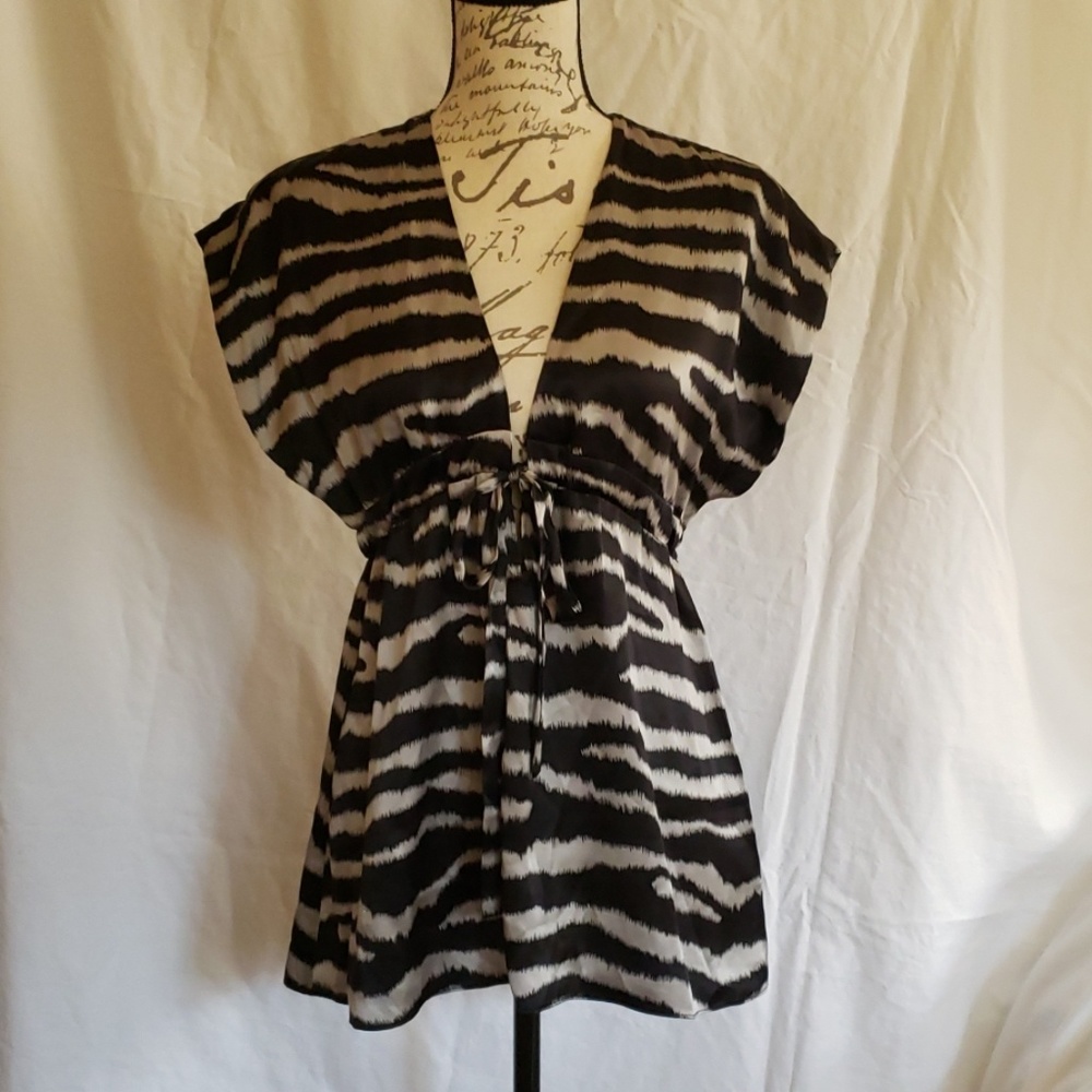 Alice & Trixie Saks Fifth Avenue Silk Top